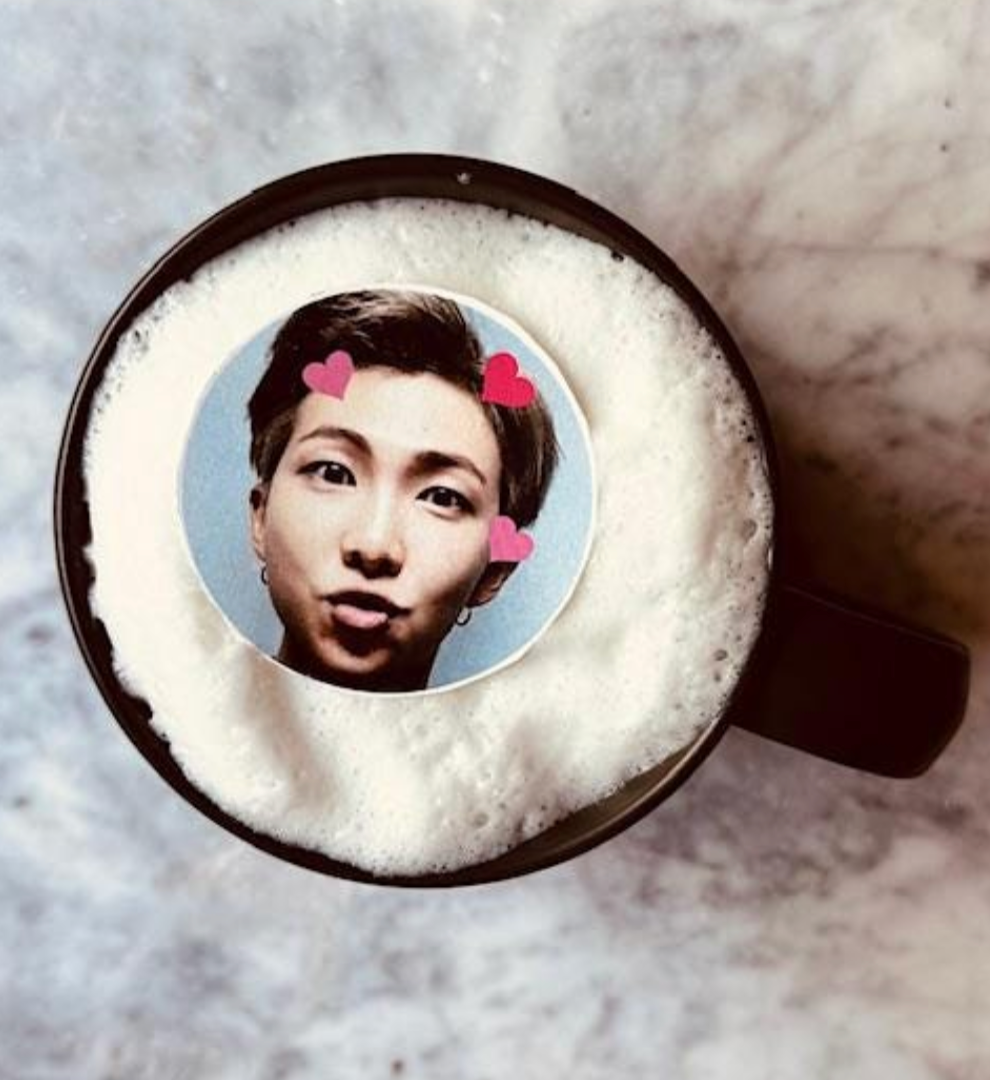 BTS Valentines Kiss Edible Drink/Dessert Topper Icing sheet Wafer paper