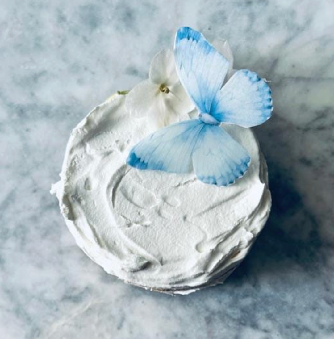 Vibrant Custom Edible Pre-Cut 3D Wafer Paper Butterflies - Multi-Sized For Cakes, Desserts, Drinks, Parties, Weddings and Bouquets