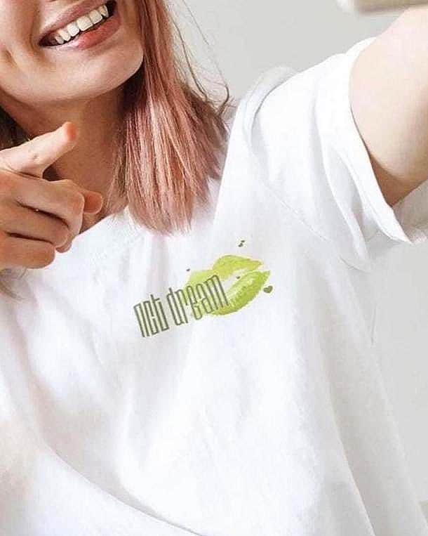 NCT Dream Kpop Shirt, Logo Lipstick Kiss Tee, Fan Gift, Concert Outfit, Unisex Cotton T-Shirt