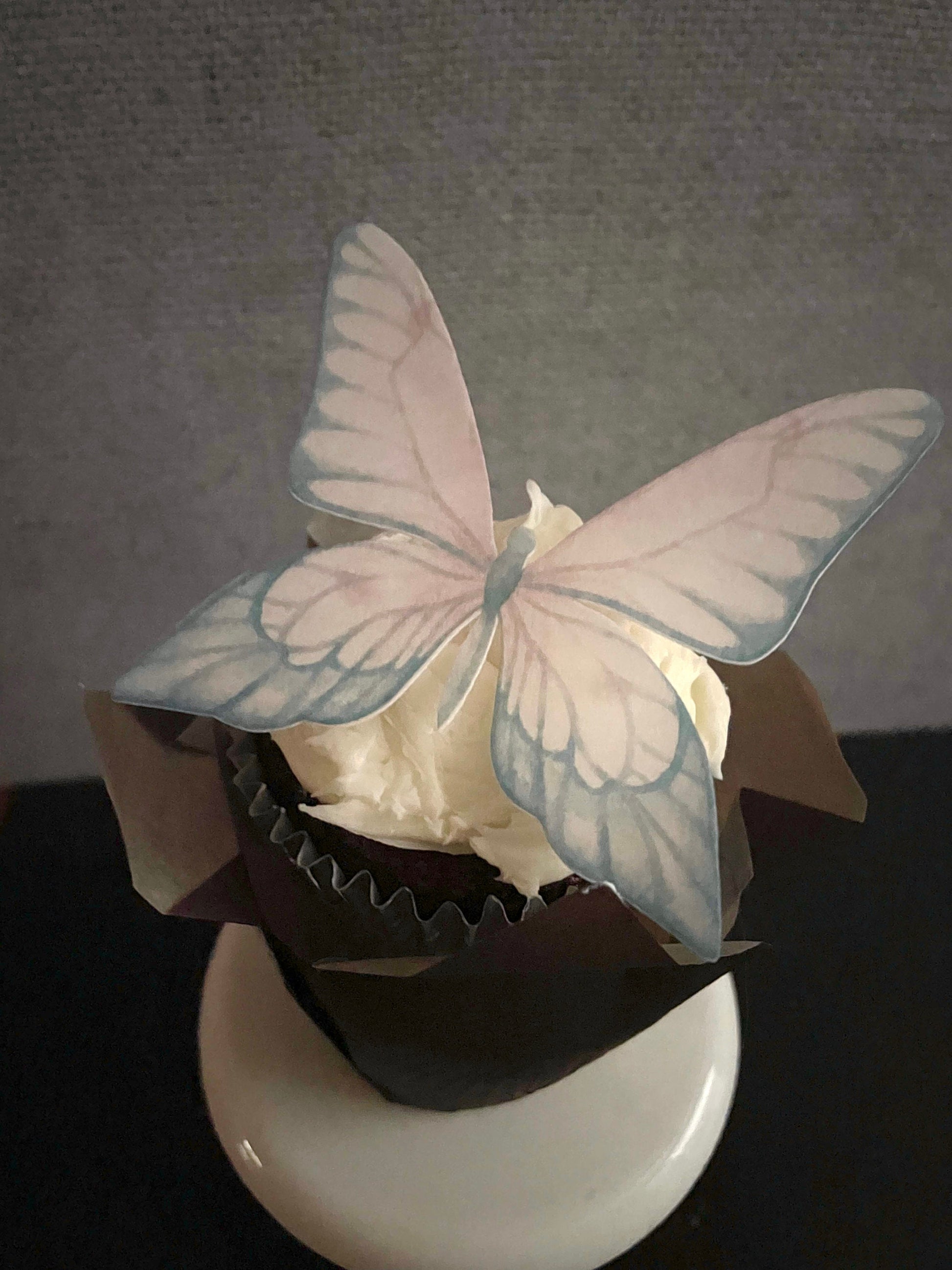 Pink and Grey Edible Pre-Cut 3D Wafer Paper Butterflies - Multi-Sized Edible Butterflies