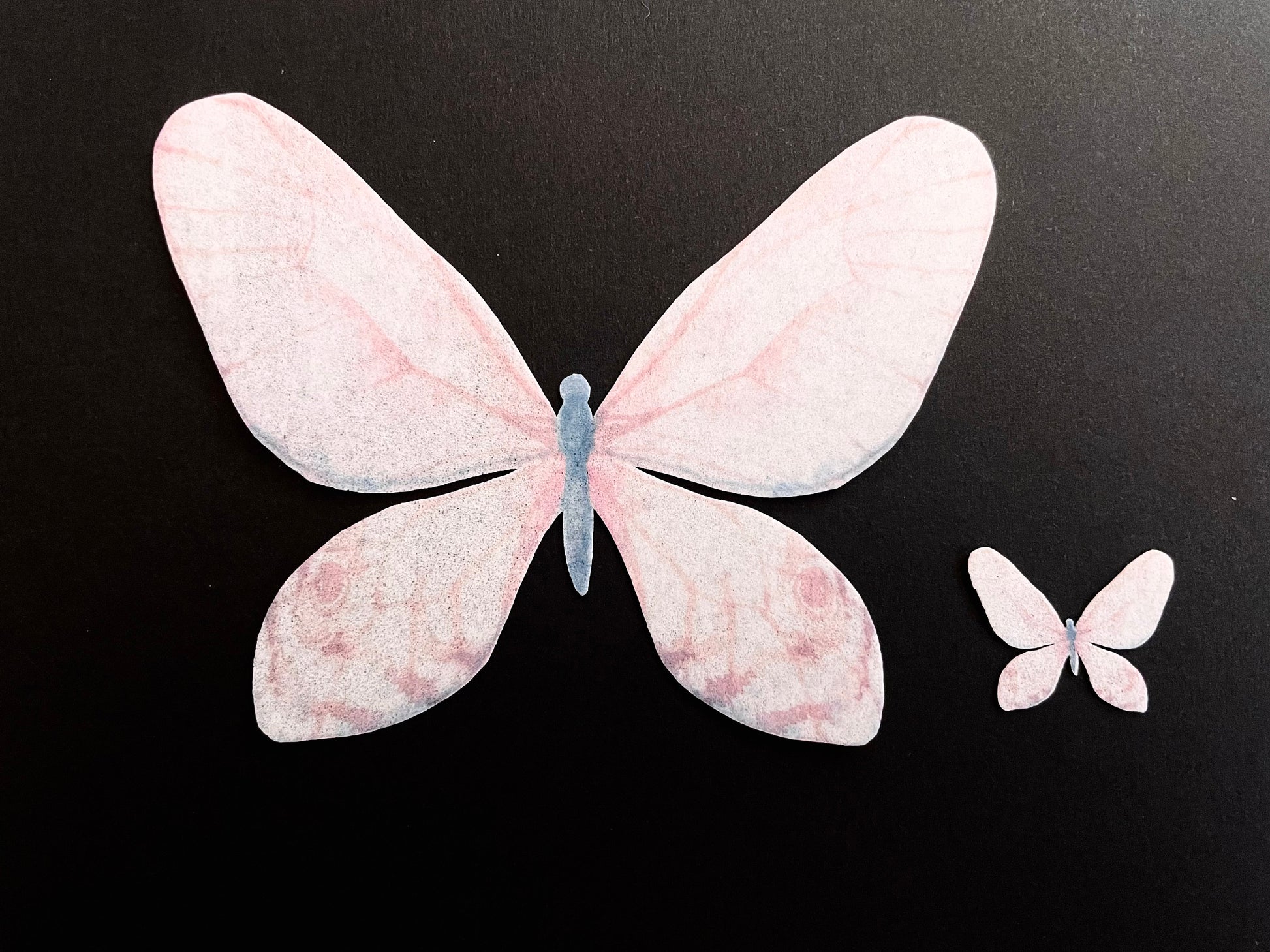 Light Pink Edible Pre-Cut 3D Wafer Paper Butterflies - Multi Sized Edible Butterflies