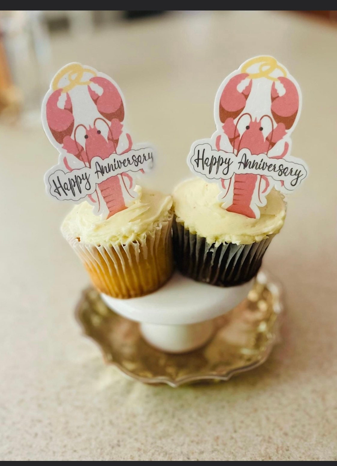 Custom Edible Decorations with Your Design - Icing Sheet or Wafer Paper for Cakes, Cookies, Drinks ~ Graduation-Birthday-Anniversary-Showers